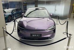 国产a精品,匠心独运，引领潮流的匠心之作